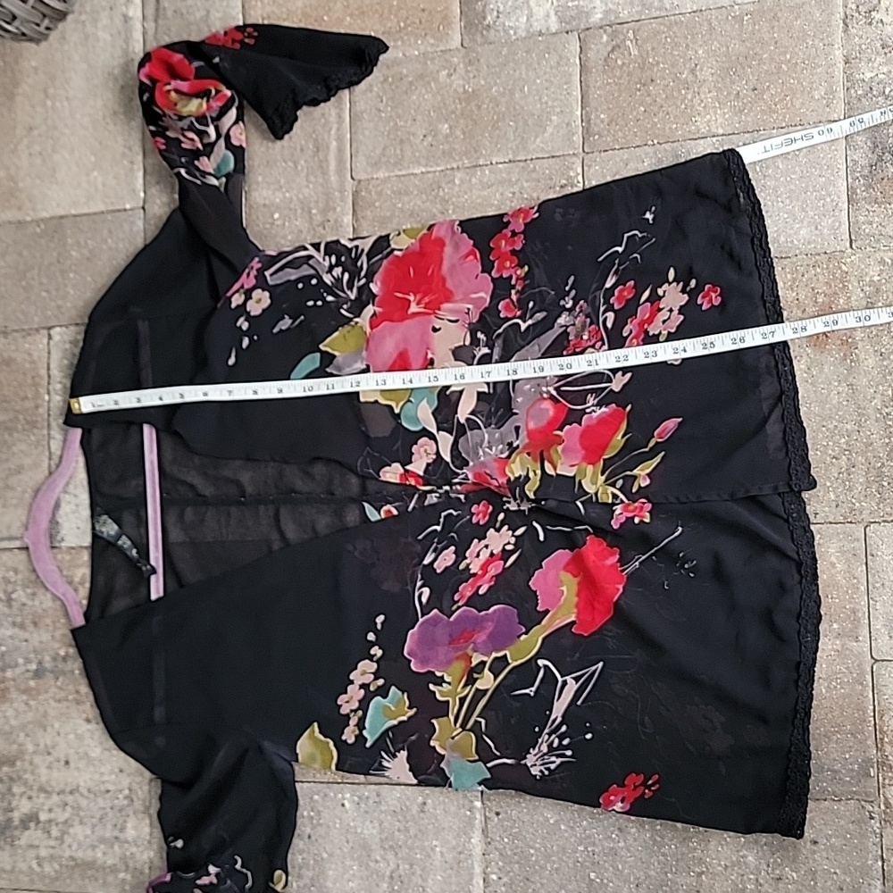 Jessica Simpson Lace Trim Black Floral Sheer Short Kimono Sz M/L - Picture 8 of 9